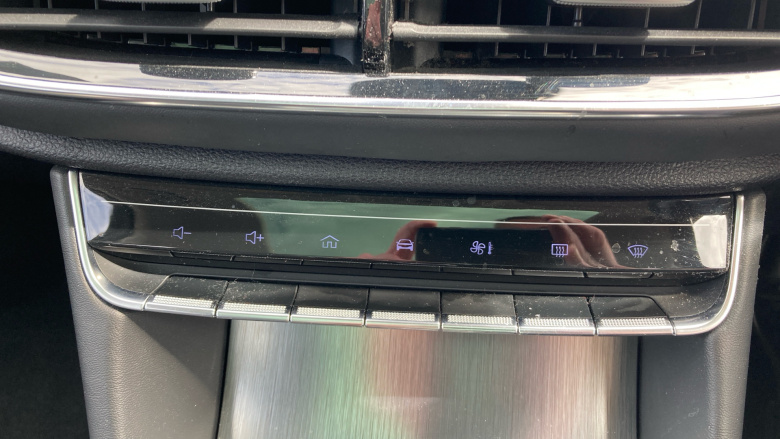 MG Hs 1.5 T-GDI PHEV Exclusive 5dr Auto Hatchback
